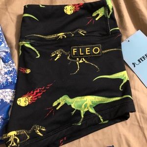 Fleo M Dino